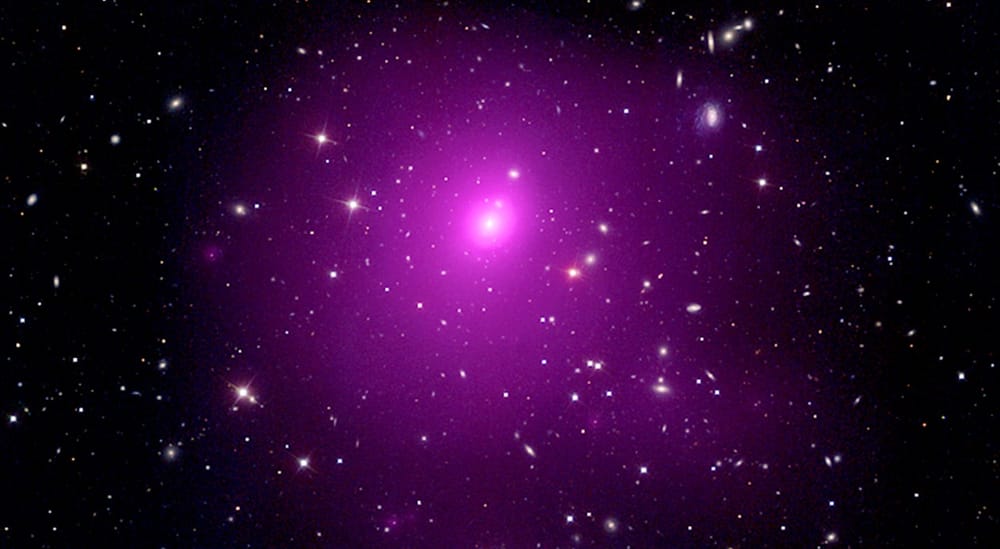 Un gigantesque trou noir faisant 40 milliards de fois la masse du Soleil a été découvert
