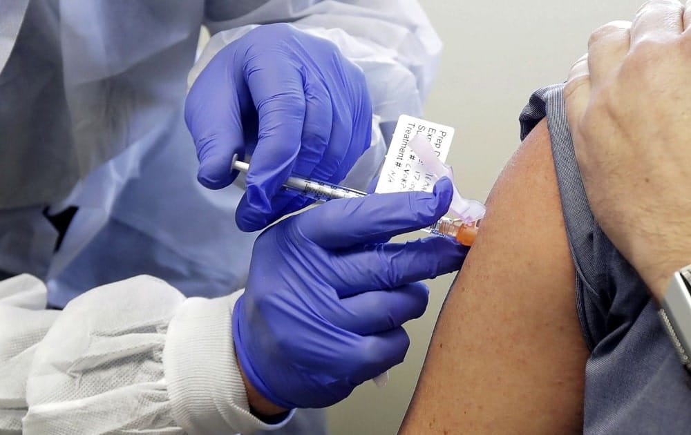 COVID : le vaccin de Moderna montre une efficacité de 94%